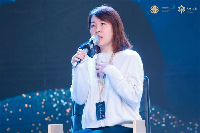 09-曹金玲导演.jpg