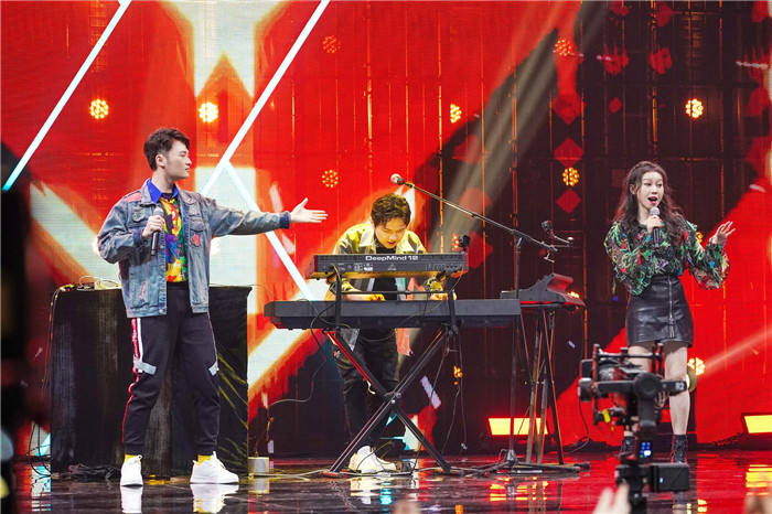 中国音乐学院“南方”组合《瑶族舞曲+小河淌水》.jpg
