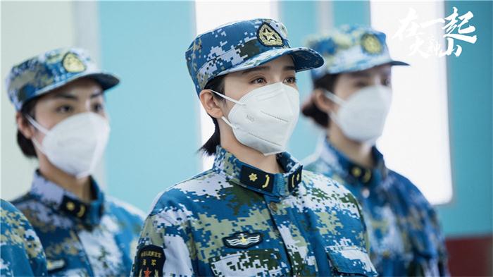 3阚清子饰许晨曦.jpg