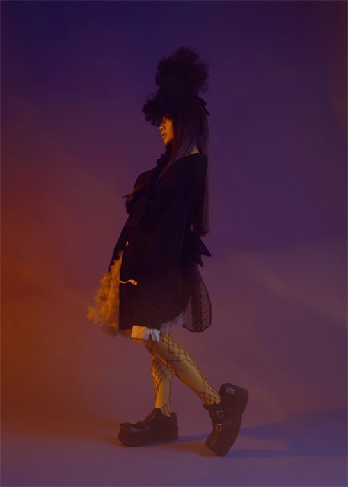 何小何1_副本.jpg