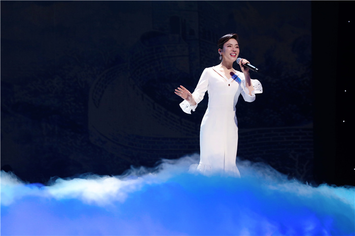 6、歌唱家陈思思《雪恋》.jpg