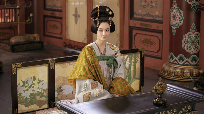 林鹏 饰演韩王妃.jpg