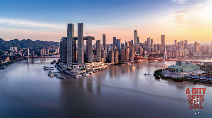 配图01-重庆来福士全景.jpg