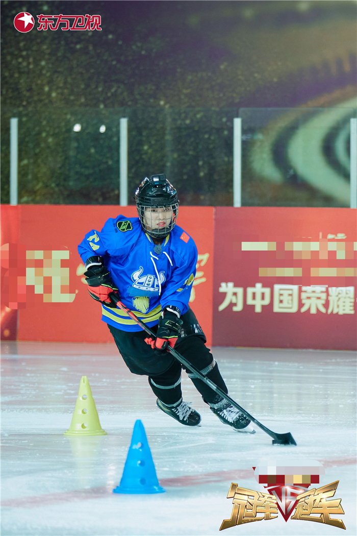黄滟.jpg