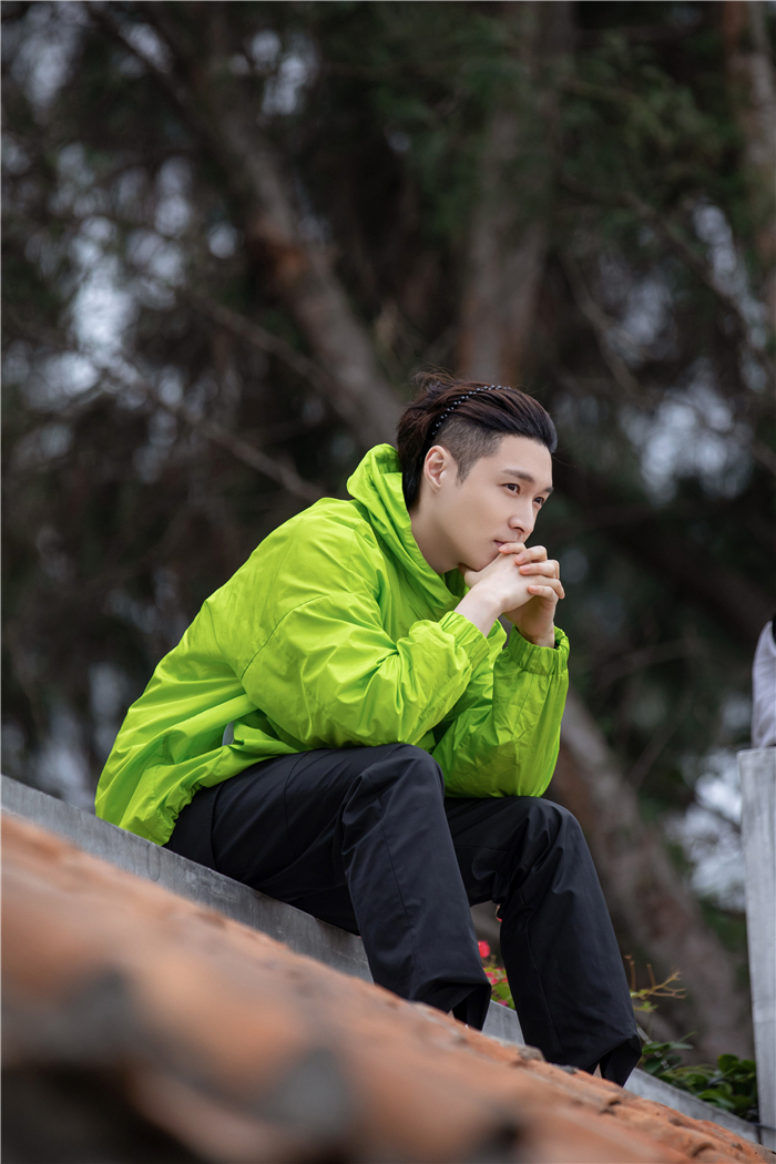 张艺兴.jpg