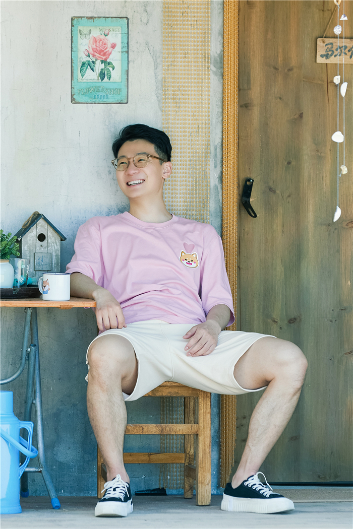 任子威.jpg