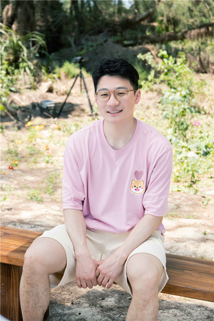 任子威.jpg